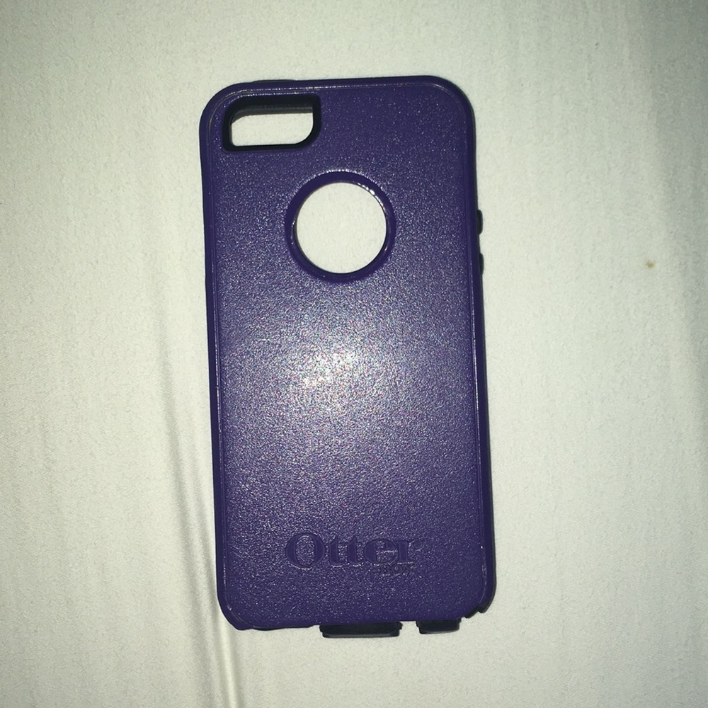 Black and purple otter box case